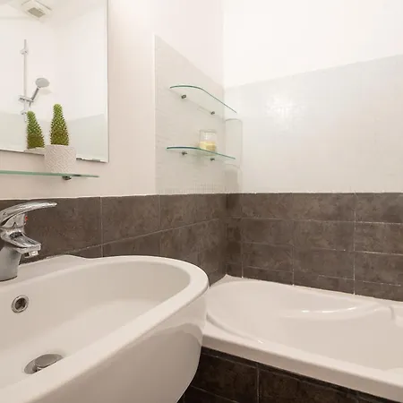 Casa Lucrezio Saint Peter's Apartamento *